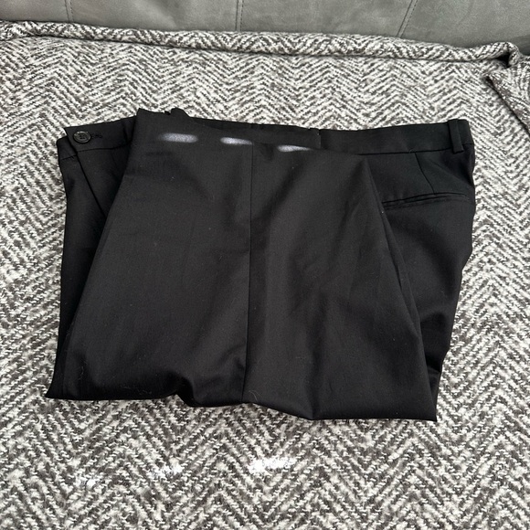 Zara Classic Black Pants Size: USA32 - Picture 4 of 6